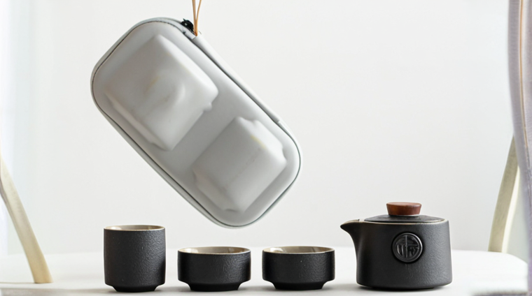 Crescent Spring Travel Tea Set
