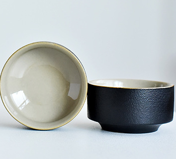 Crescent Spring Travel Tea Set